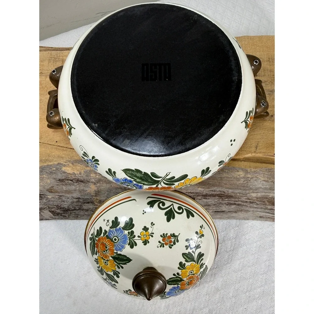 Asta West Germany Enamel Floral Dutch Oven Lidded 8